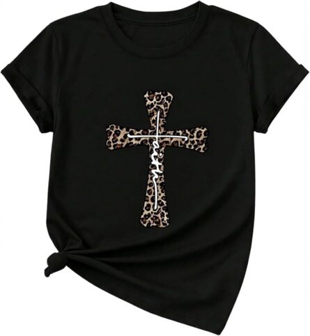 Women’s Heart Graphic Casual T Shirt - Image 4