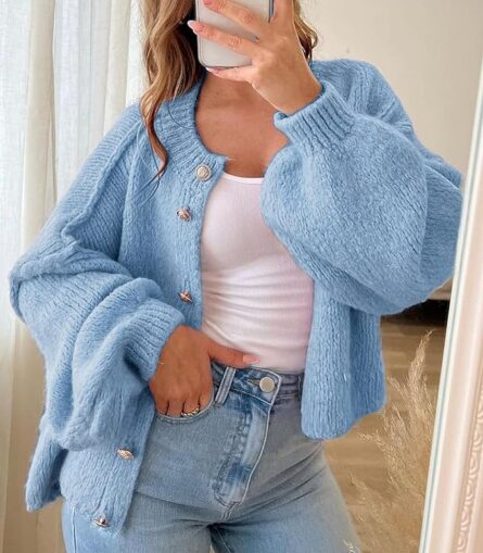 Women’s Oversized Chunky Knit Cardigan - Image 4