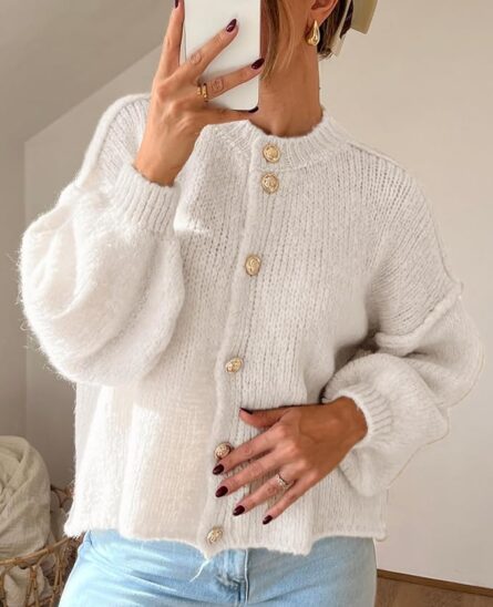 Women’s Oversized Chunky Knit Cardigan - Image 3